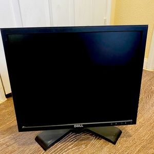 Dell Monitor good condition 19"